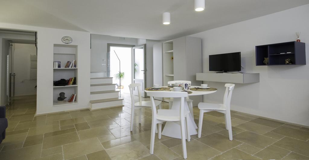 Santa Marina Bed&Breakfast Massafra Rum bild