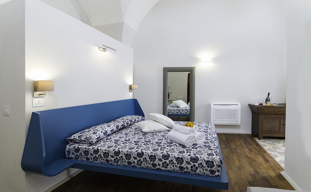 Santa Marina Bed&Breakfast Massafra Rum bild