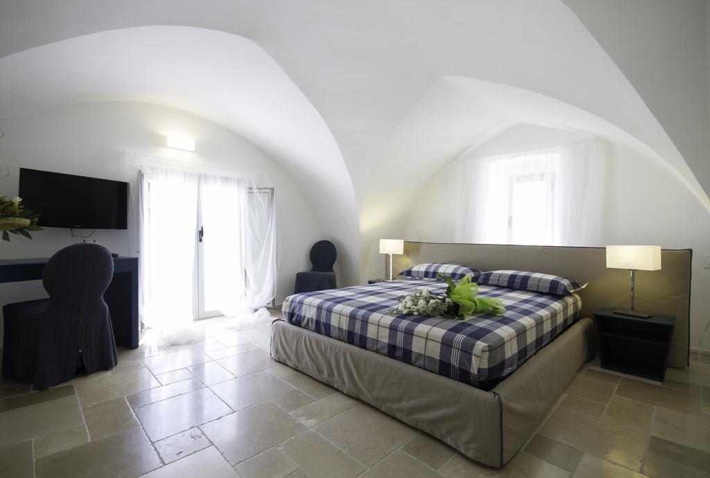 Santa Marina Bed&Breakfast Massafra Rum bild